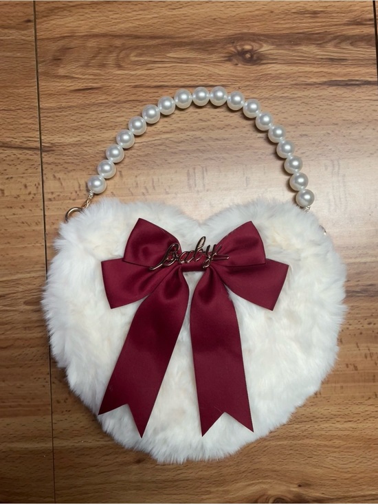 Handbags - Red Fur Heart Shaped Purse